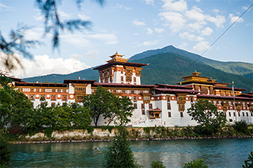 Tour of Bhutan's west - 8 Days